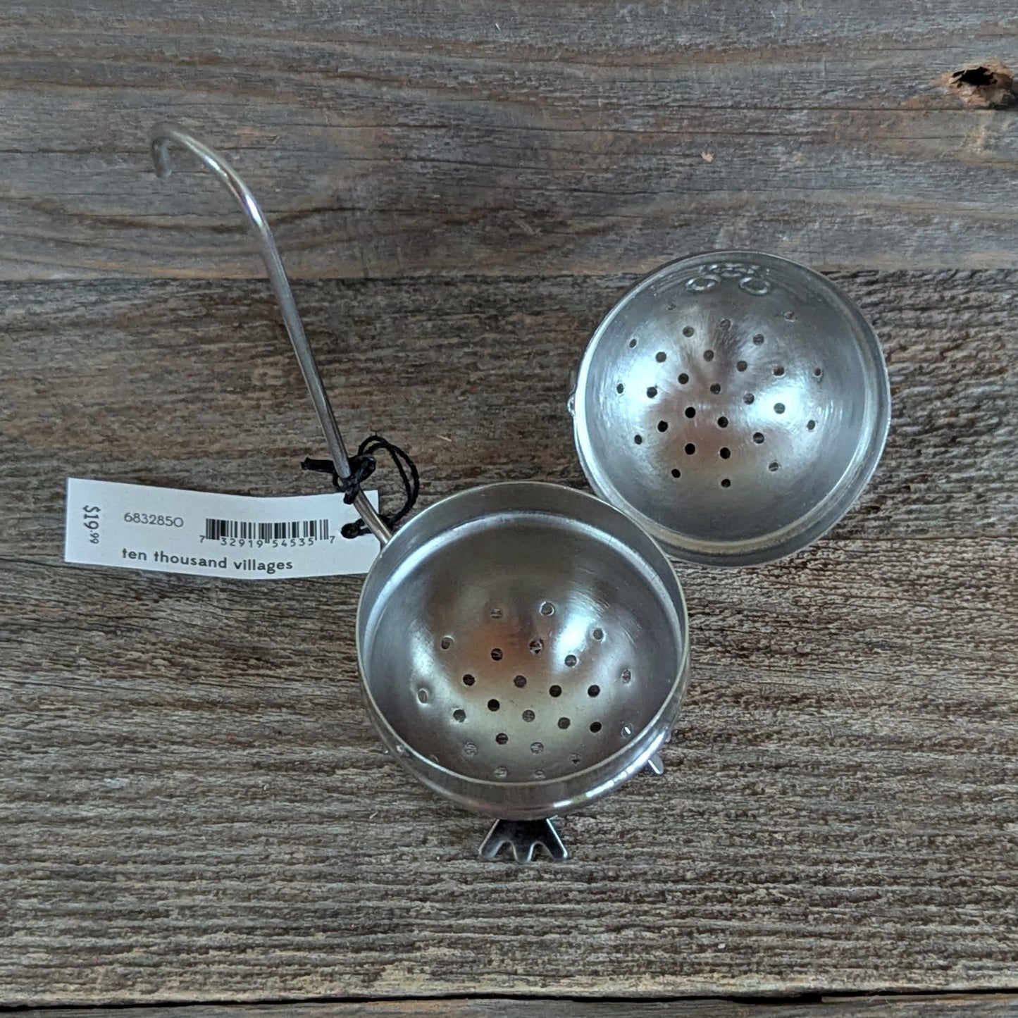 Fair-Trade Billee Standing Cat Tea Ball Infuser