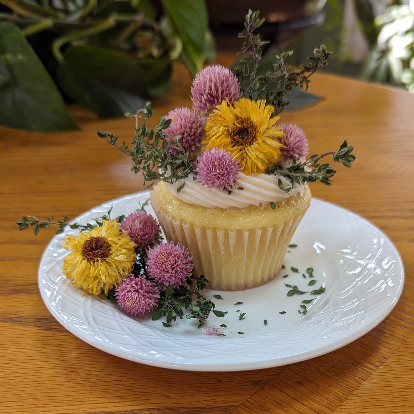 Dried Edible Flowers - Gomphrena, Rose