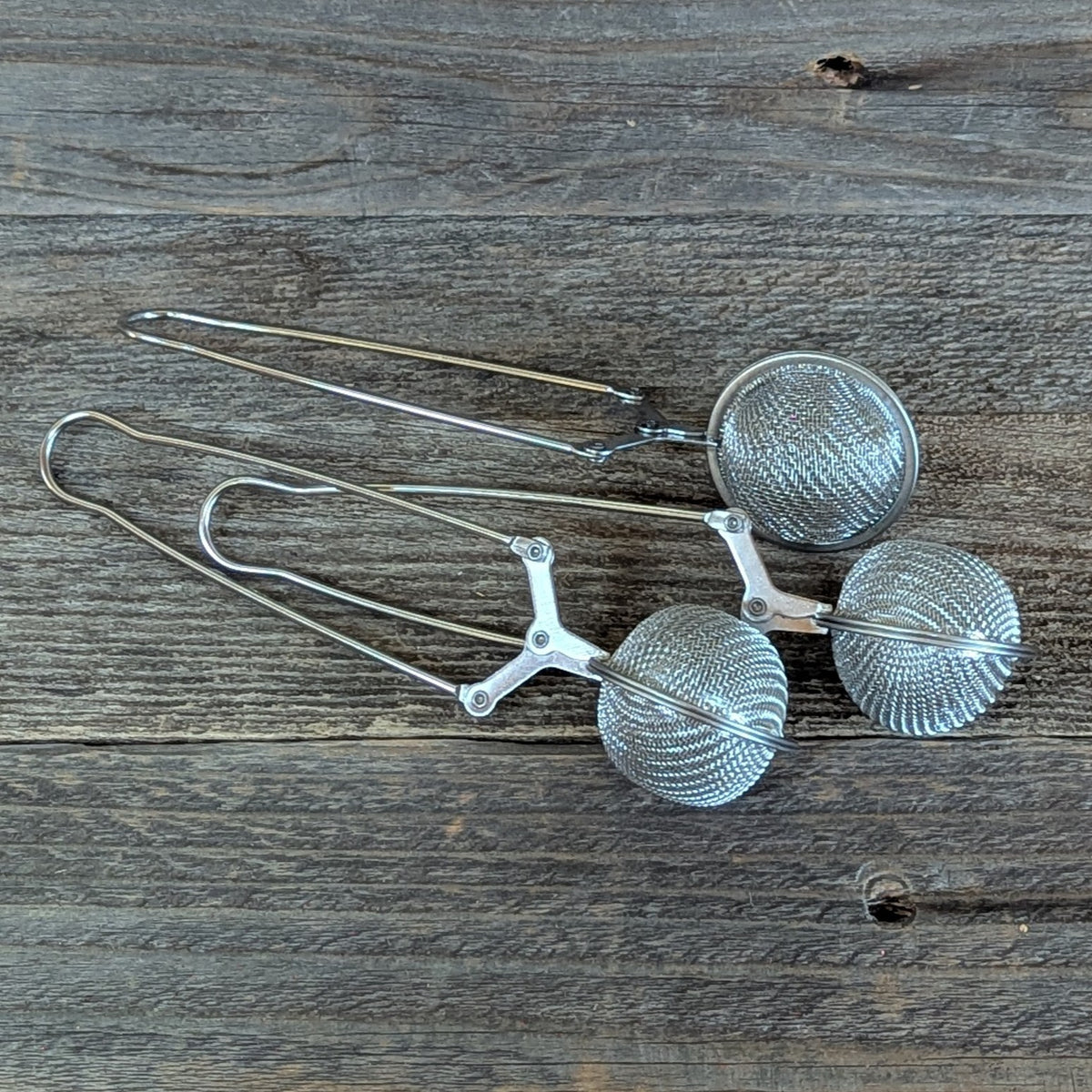 Spring Infuser Stainless Steel Tea Infuser with Spring Handle – Cherry Valley Organics